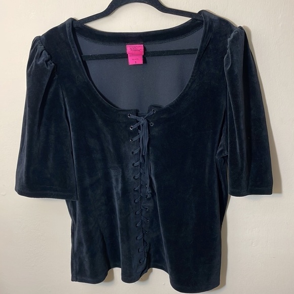 Torrid size 3 BETSEY JOHNSON BLACK VELVET PUFF SLEEVE CORSET TOP - Picture 7 of 8
